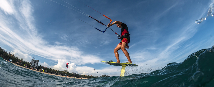 Hydrofoil Enthusiasts kiteboarding